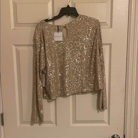 Sequin Jumpsuit in Gold - Picture 3 of 4